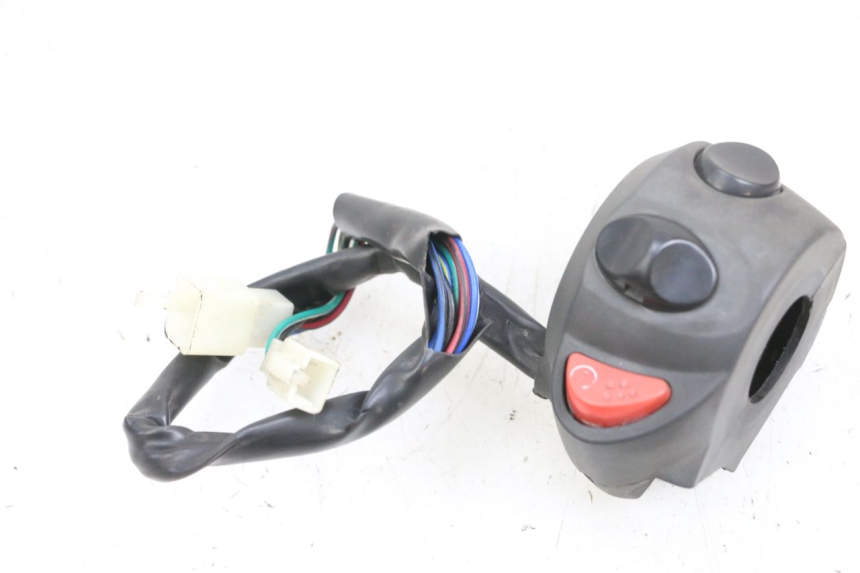 photo de RECHTER STUURSCHAKELAAR ADIVA AD3 300 (2014 - 2020) - Hoofdaanzicht