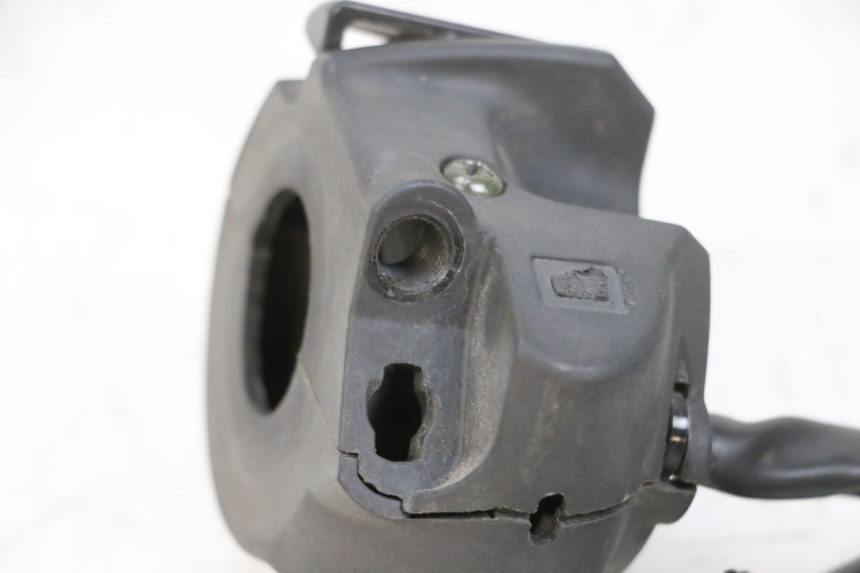 photo de RECHTER STUURSCHAKELAAR ADIVA AD3 300 (2014 - 2020) - Technische close-up