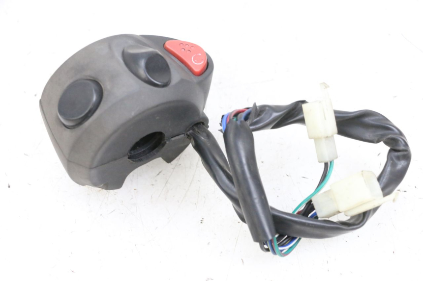 photo de RECHTER STUURSCHAKELAAR ADIVA AD3 300 (2014 - 2020) - Gecontroleerd onderdeel