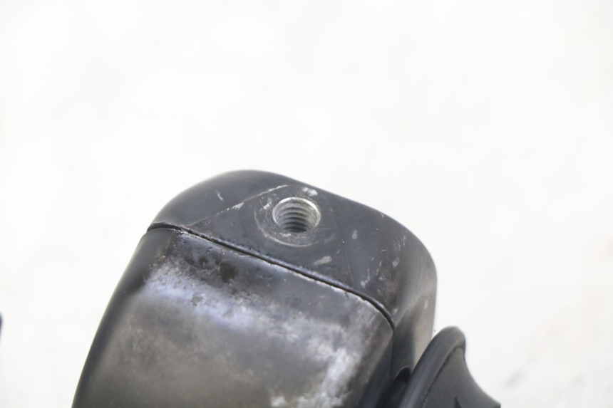 photo de RECHTER STUURSCHAKELAAR KYMCO AGILITY 16+ 4T 50 (2018 - 2023) - Bevestigingspunten