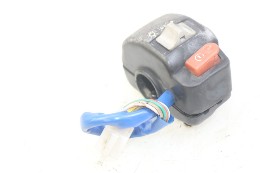 photo de RECHTER STUURSCHAKELAAR KYMCO AGILITY 4T 50 (2005 - 2018) - Andere kijkhoek