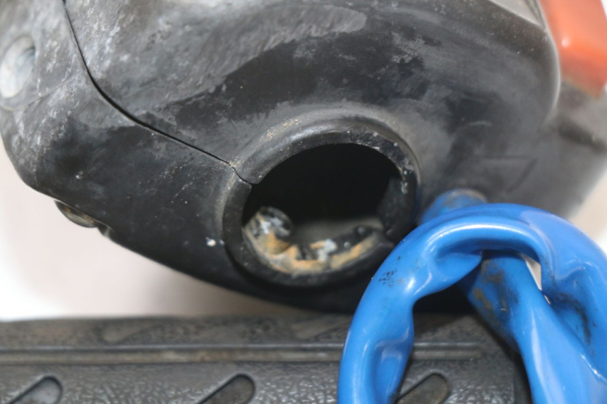 photo de RECHTER STUURSCHAKELAAR KYMCO AGILITY 4T 50 (2005 - 2018) - Staat van het oppervlak