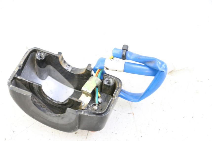 photo de RECHTER STUURSCHAKELAAR KYMCO AGILITY 4T 50 (2018 - 2022) - Detail van het onderdeel