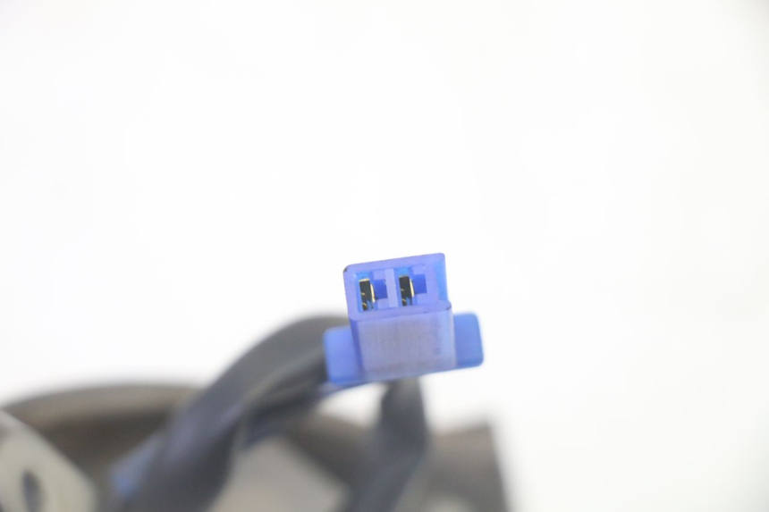 photo de RECHTER STUURSCHAKELAAR YAMAHA CYGNUS X INJECTION 125 (2007 - 2013) - Staat van het oppervlak