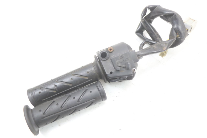 photo de RECHTS STUURSCHAKELAAR KYMCO DINK 4T 50 (2007 - 2018) - Andere kijkhoek