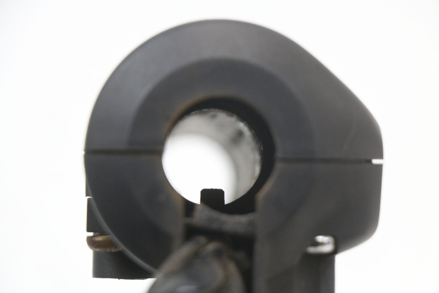 photo de RECHTS STUURSCHAKELAAR KYMCO DINK 4T 50 (2007 - 2018) - Bevestigingspunten