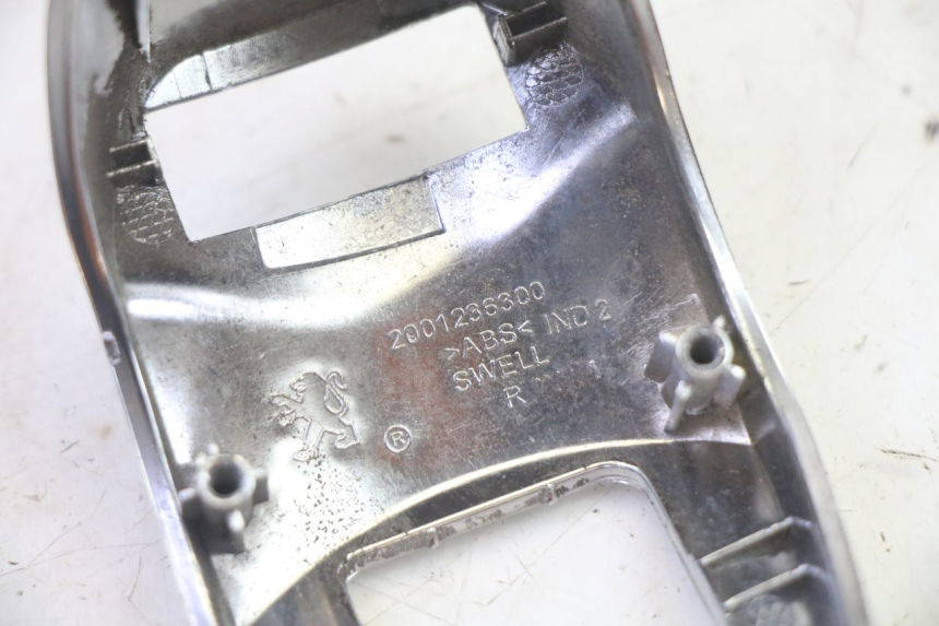 photo de RECHTER STUURSCHAKELAAR PEUGEOT DJANGO 4T 50 (2014 - 2019) - Overzicht