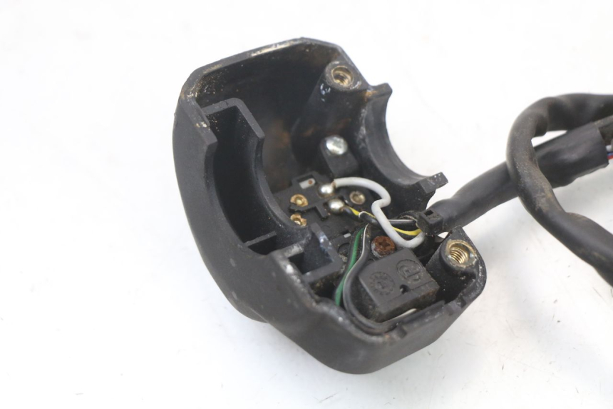 photo de RECHTER STUURSCHAKELAAR GILERA DNA 50 (2000 - 2007) - Technische close-up