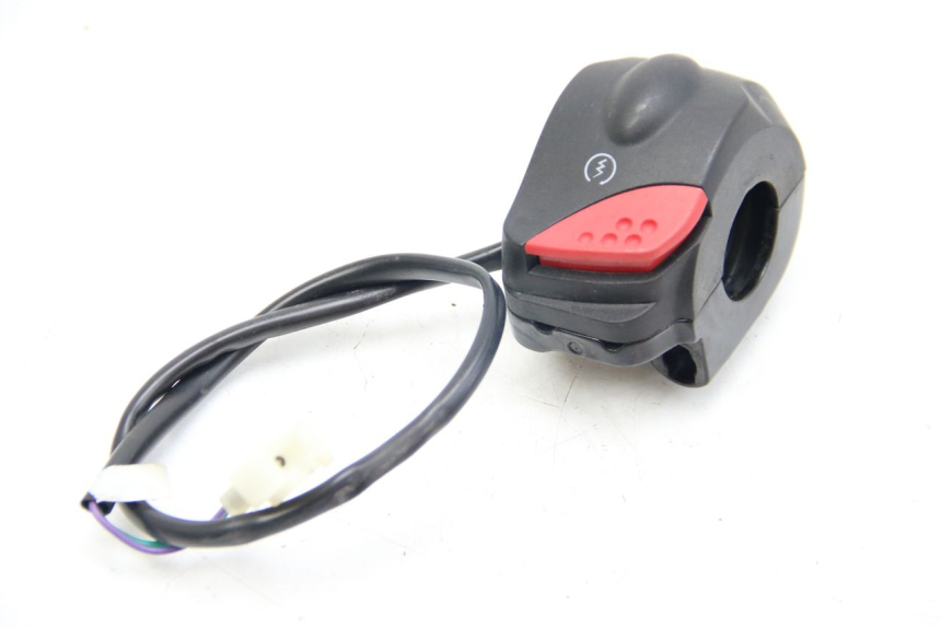 photo de RECHTER STUURSCHAKELAAR PEUGEOT E-VIVACITY 1 (2012 - 2018) - Hoofdaanzicht