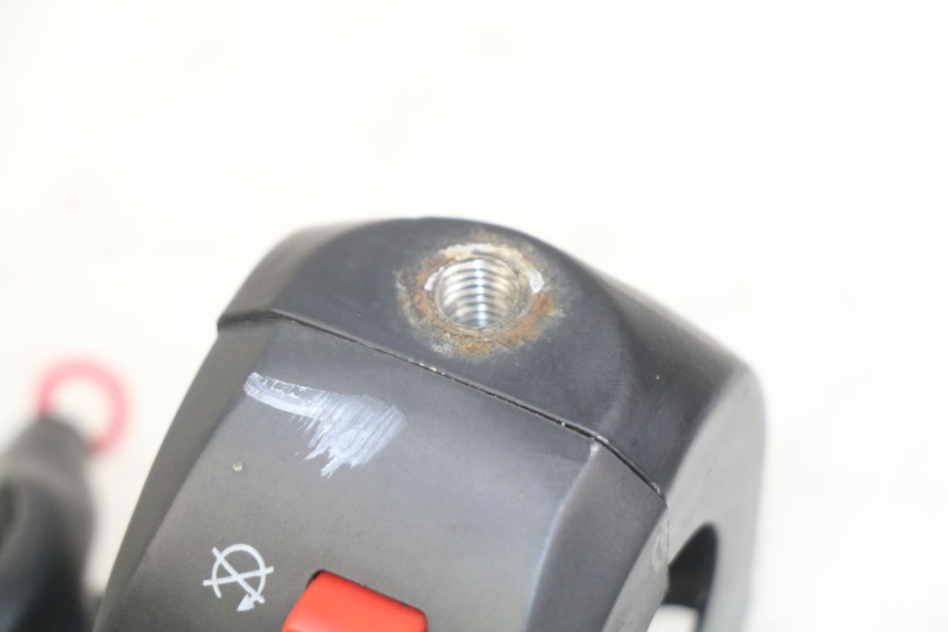 photo de RECHTS STUURSCHAKELAAR EFUN E2GO 1 (2017 - 2021) - Detail van het onderdeel