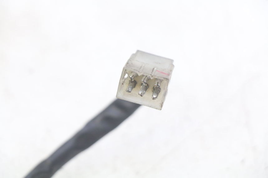 photo de RECHTER STUURSCHAKELAAR PEUGEOT ELYSEO 125 (1999 - 2004) - Detail van het onderdeel