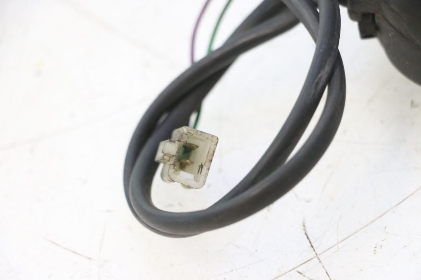 photo de RECHTER STUURSCHAKELAAR PEUGEOT ELYSTAR 50 (2002 - 2014) - Technische close-up