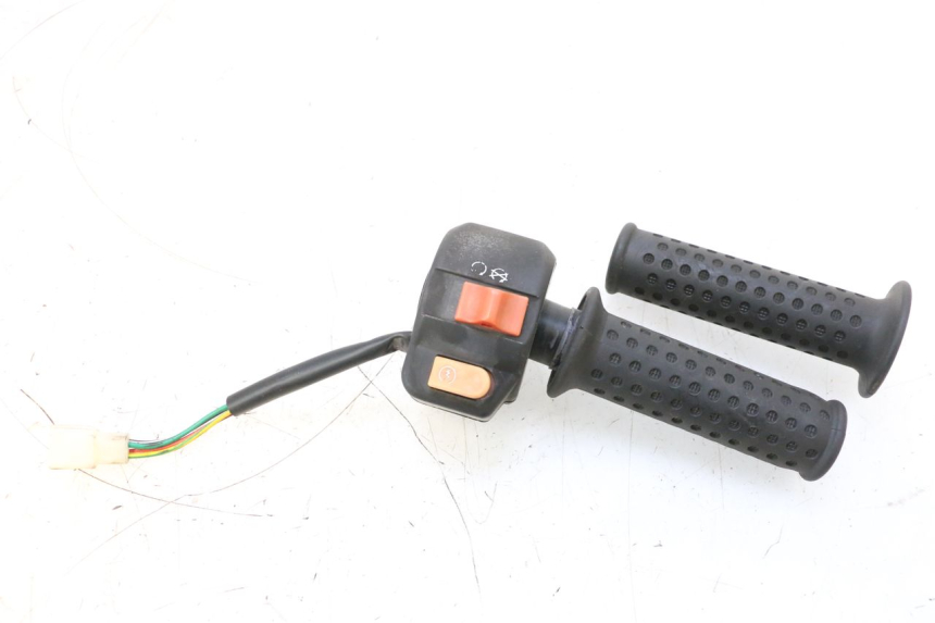 photo de RECHTER STUURSCHAKELAAR JM MOTORS EVOLIS 4T 50 (2018 - 2022) - Hoofdaanzicht