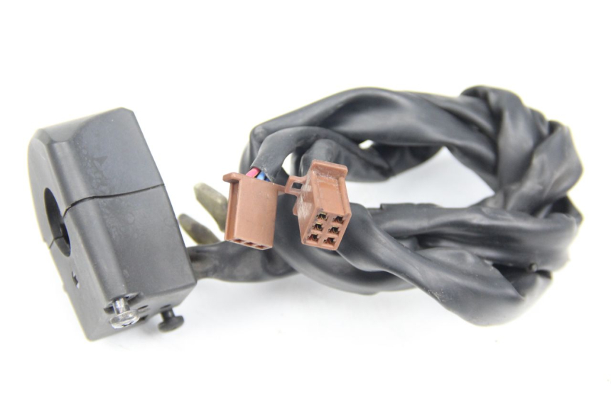 photo de RECHTS STUURSCHAKELAAR YAMAHA FJR ABS 1300 (2006 - 2012) - Technische close-up