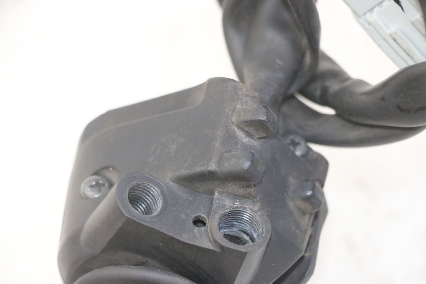 photo de RECHTS STUURSCHAKELAAR HONDA FORZA ABS 300 (2013 - 2017) - Zoom op gebruiksstaat