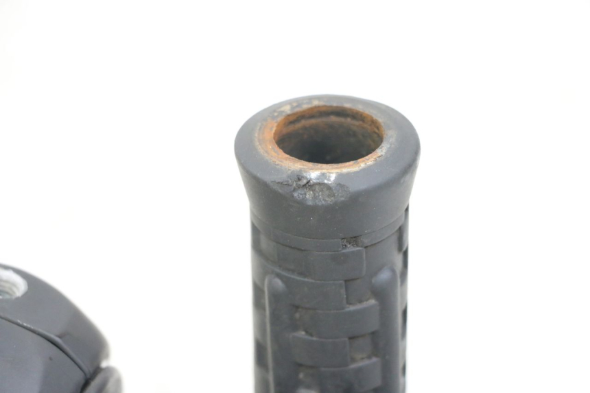 photo de RECHTS STUURSCHAKELAAR GOES WIKI 125 (2010 - 2015) - Staat van het oppervlak