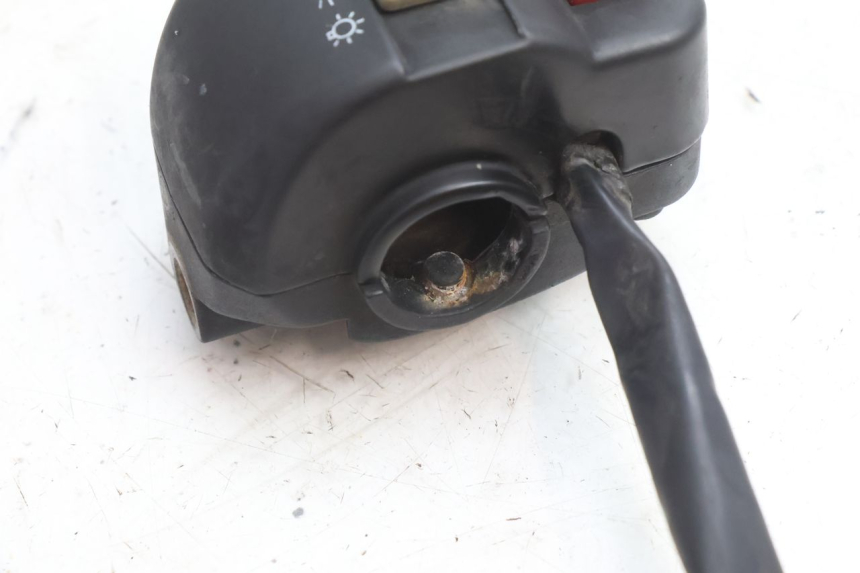 photo de RECHTER STUURSCHAKELAAR NECO GPX LC 2T 50 (2014 - 2018) - Andere kijkhoek