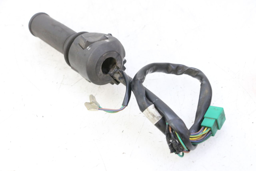 photo de RECHTS STUURSCHAKELAAR KYMCO GRAND DINK 125 (2008 - 2014) - Gecontroleerd onderdeel