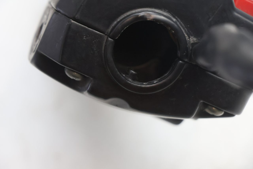 photo de RECHTER STUURSCHAKELAAR TNT MOTOR GRIDO 2T 50 (2010 - 2019) - Bevestigingspunten