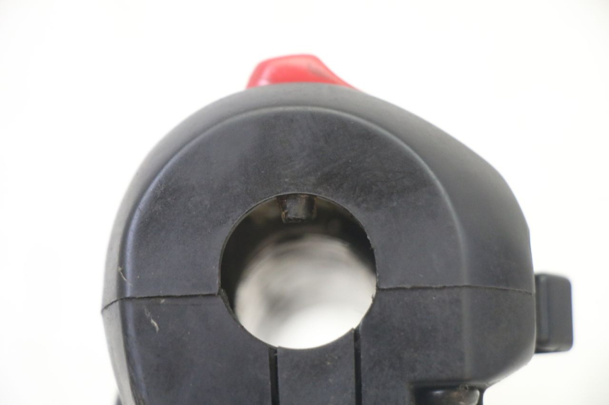 photo de RECHTER STUURSCHAKELAAR SUZUKI GS GSE 500 (2001 - 2003) - Staat van het oppervlak