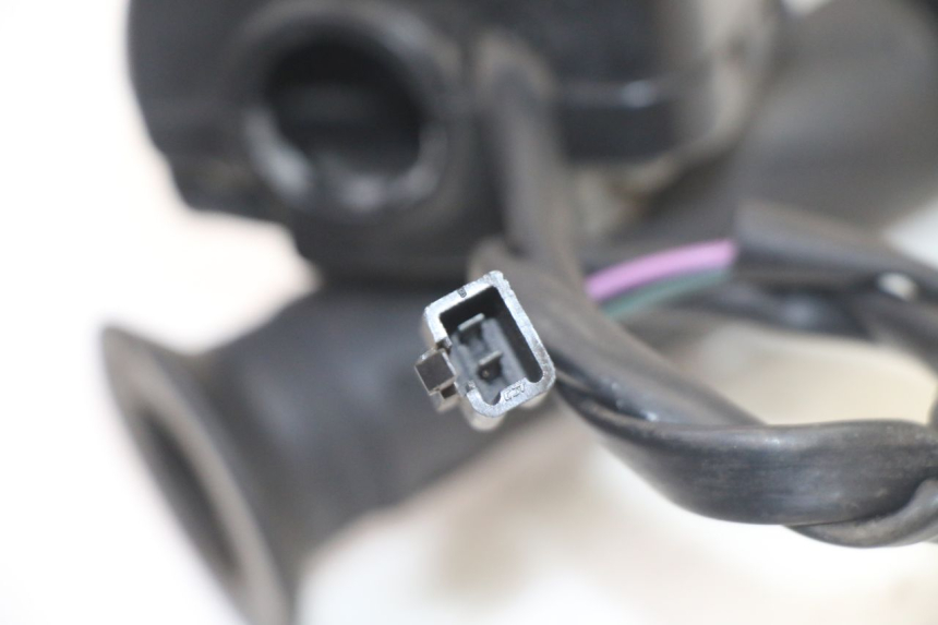 photo de RECHTER STUURSCHAKELAAR PEUGEOT KISBEE 2T 50 (2010 - 2017) - Overzicht