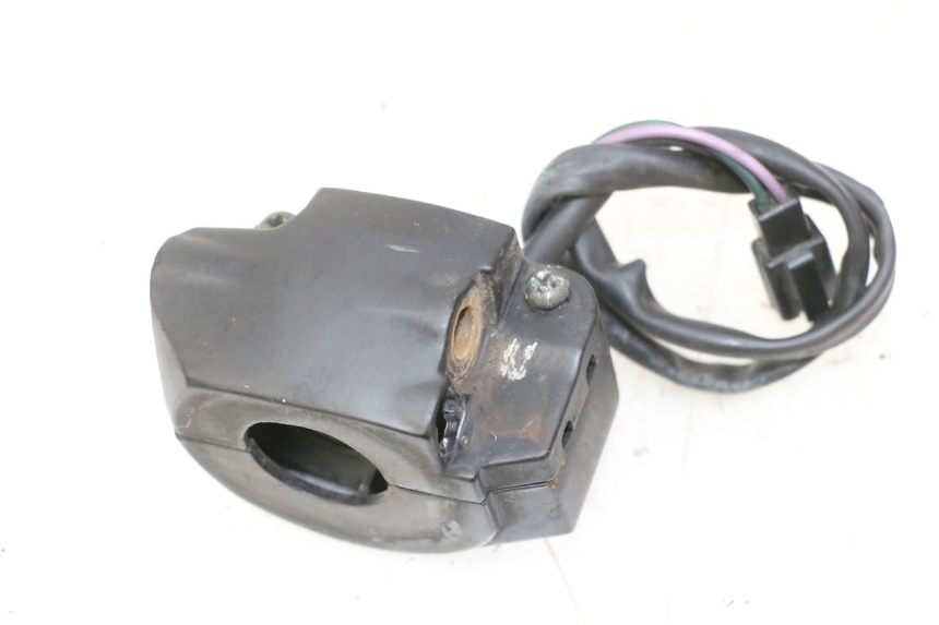 photo de RECHTER STUURSCHAKELAAR PEUGEOT KISBEE 2T 50 (2010 - 2017) - Detail van het onderdeel