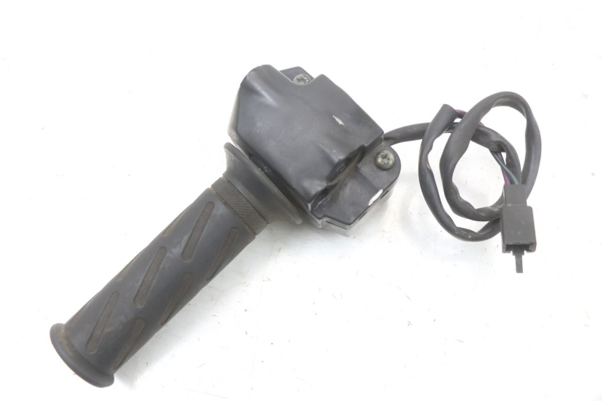 photo de RECHTER STUURSCHAKELAAR PEUGEOT KISBEE 4T 50 (2010 - 2017) - Andere kijkhoek