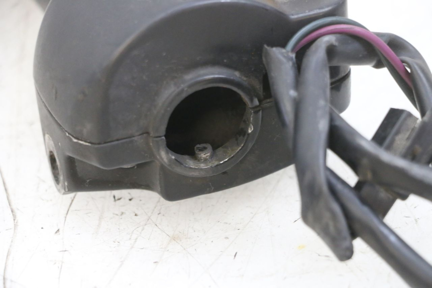 photo de RECHTER STUURSCHAKELAAR PEUGEOT KISBEE 4T 50 (2010 - 2017) - Andere kijkhoek