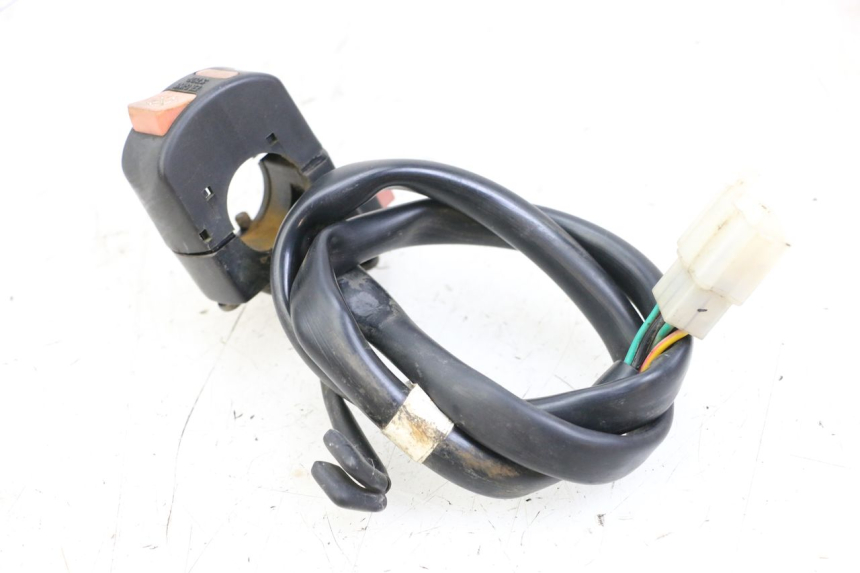 photo de RECHTER STUURSCHAKELAAR KYMCO STRYKER OFF ROAD 125 (1999 - 2005) - Andere kijkhoek