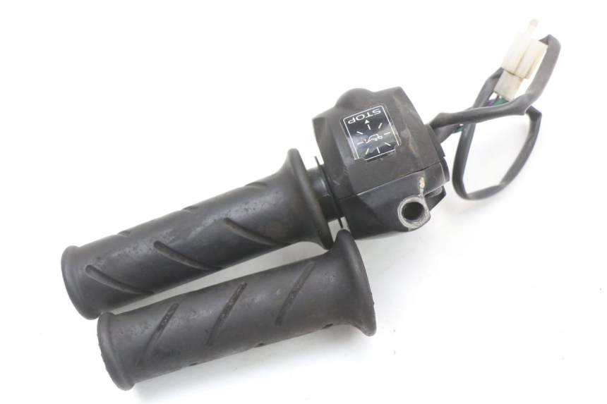 photo de RECHTER STUURSCHAKELAAR PEUGEOT LUDIX 50 (2008 - 2017) - Overzicht