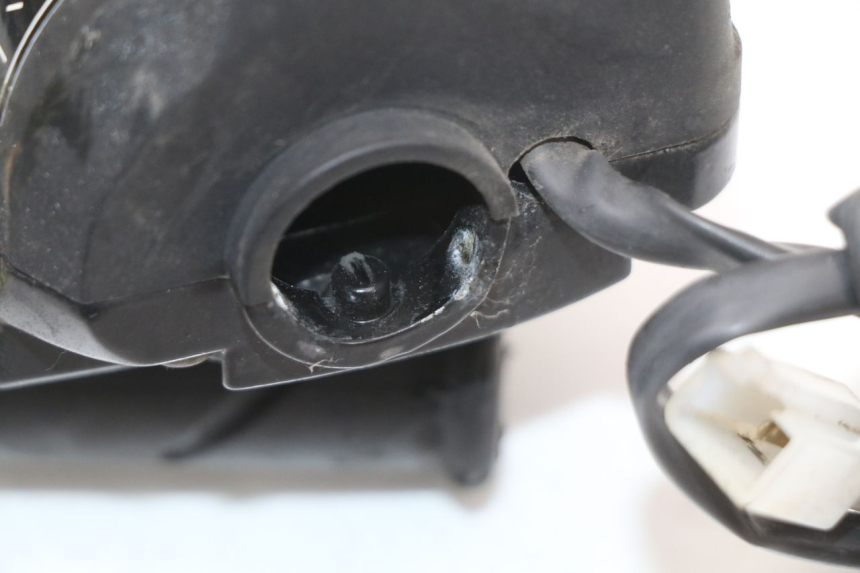 photo de RECHTER STUURSCHAKELAAR PEUGEOT LUDIX 50 (2008 - 2017) - Staat van het oppervlak