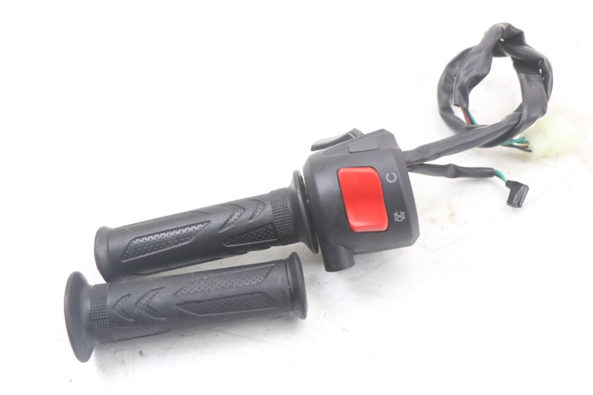 photo de RECHTER STUURSCHAKELAAR MASAI SCRAMBLER SPORT 125 (2021 - 2025) - Technische close-up