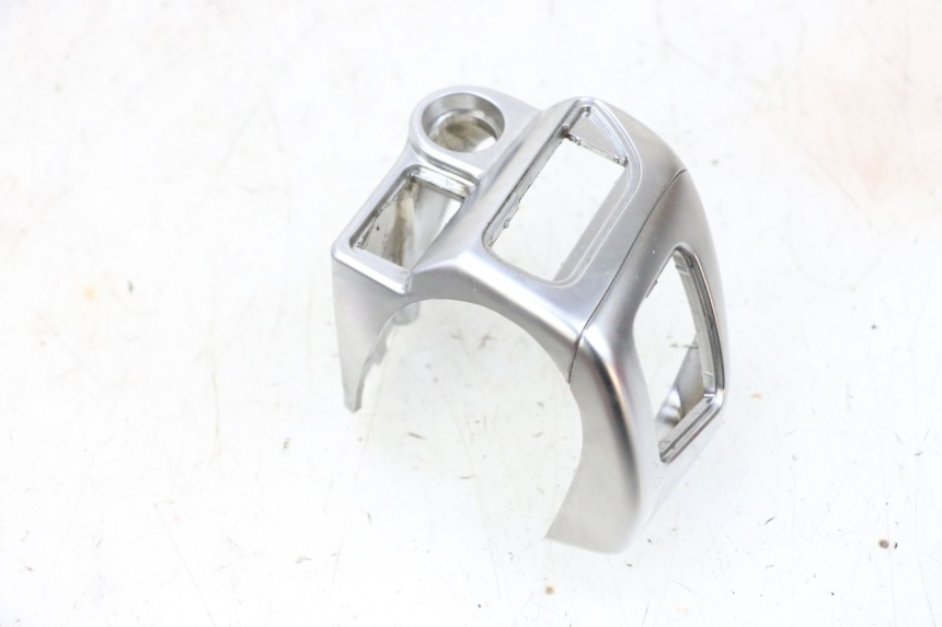 photo de RECHTER STUURSCHAKELAAR PIAGGIO MP3 HPE 300 (2019 - 2026) - Bevestigingspunten