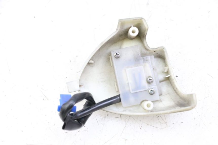 photo de RECHTER STUURSCHAKELAAR YAMAHA NEO'S NEOS 2T 50 (2007 - 2017) - Zoom op gebruiksstaat