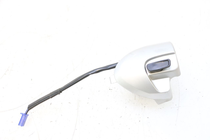 photo de RECHTER STUURSCHAKELAAR YAMAHA NEOS NEO'S 4T 50 (2008 - 2016) - Hoofdaanzicht