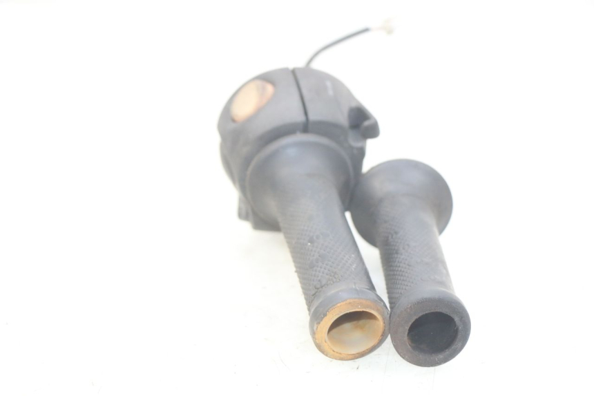 photo de RECHTS STUURSCHAKELAAR GILERA NEXUS 125 (2007 - 2009) - Overzicht