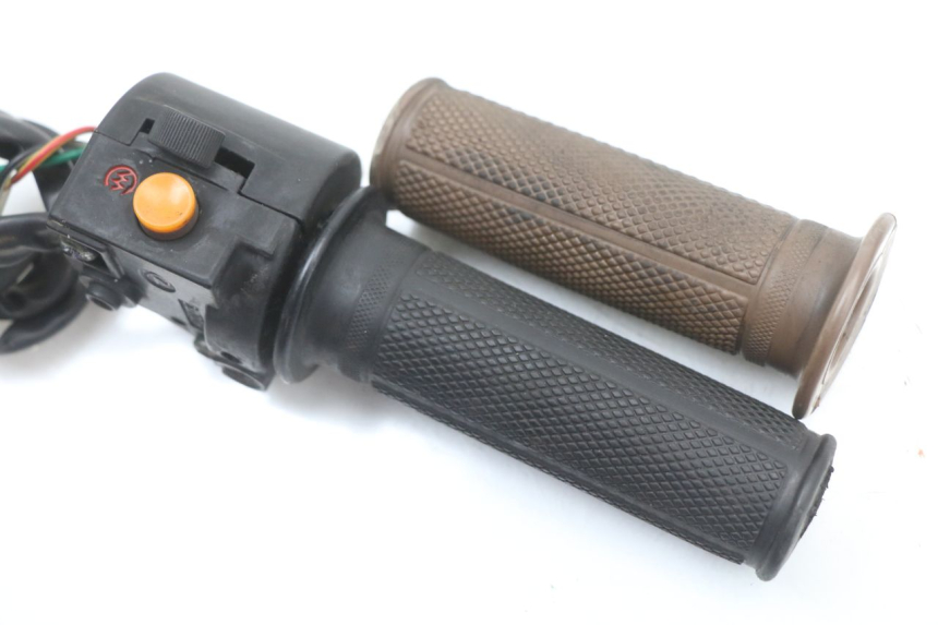 photo de RECHTER STUURSCHAKELAAR JM MOTORS OLDIES 4T 50 (2010 - 2020) - Detail van het onderdeel