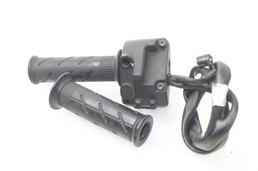 photo de RECHTS STUURSCHAKELAAR HONDA PCX (JF47) 125 (2012 - 2013) - Overzicht