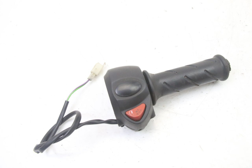 photo de RECHTER STUURSCHAKELAAR PEUGEOT CITYSTAR 2T 50 (2018 - 2021) - Hoofdaanzicht