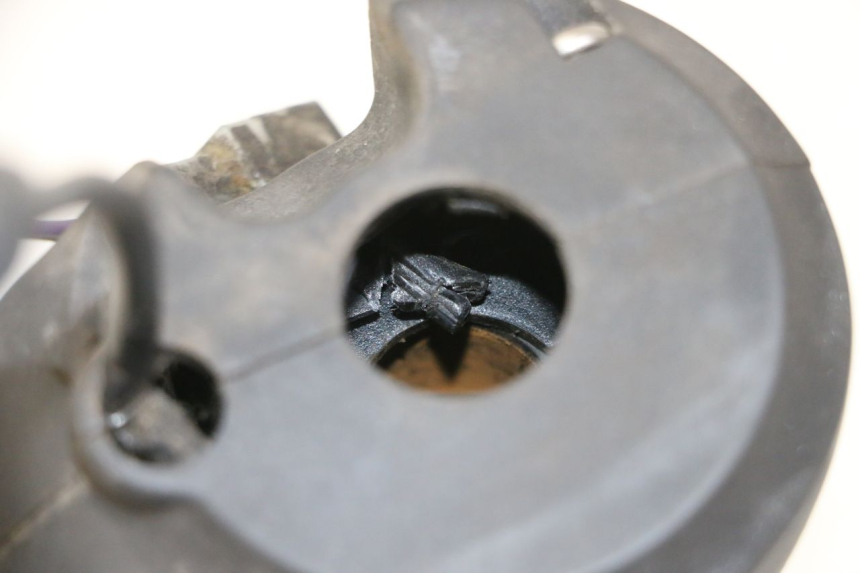 photo de RECHTS STUURSCHAKELAAR PEUGEOT CITYSTAR 50 (2013 - 2017) - Zoom op gebruiksstaat