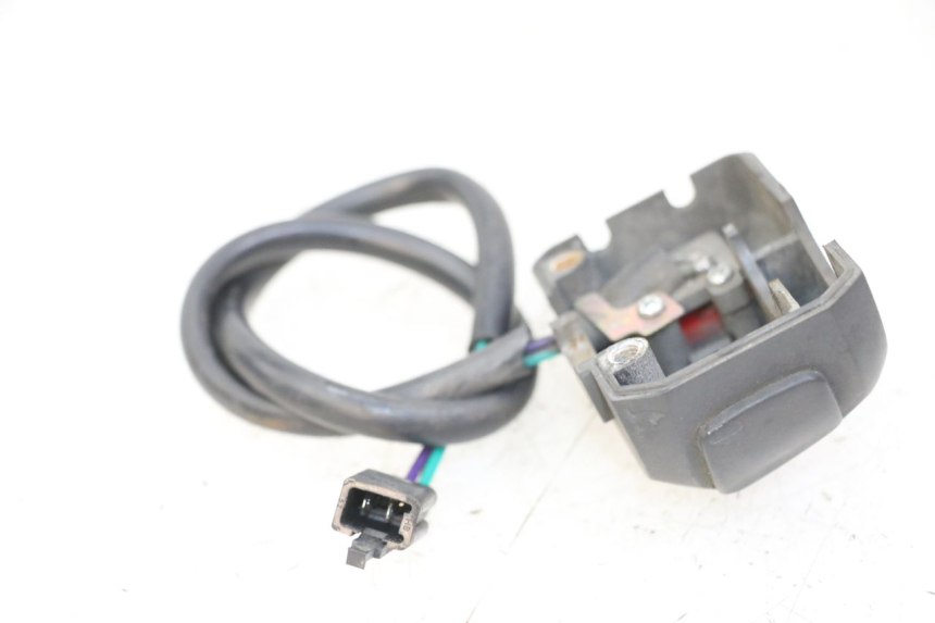 photo de RECHTER STUURSCHAKELAAR PEUGEOT KISBEE 4T 50 (2018 - 2022) - Zoom op gebruiksstaat