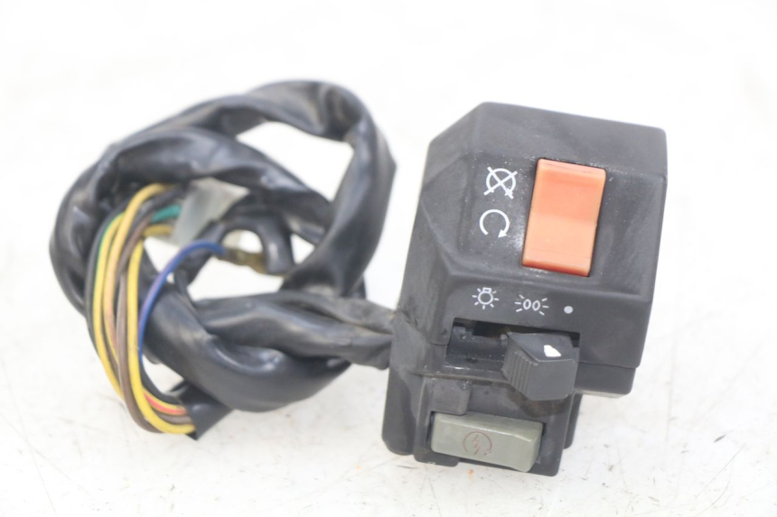 photo de RECHTS STUURSCHAKELAAR YAMASAKI RAPTOR 50 (2013 - 2018) - Hoofdaanzicht