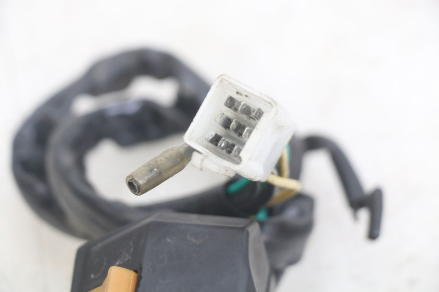 photo de RECHTS STUURSCHAKELAAR YAMASAKI ROADSTER 50 (2013 - 2018) - Overzicht