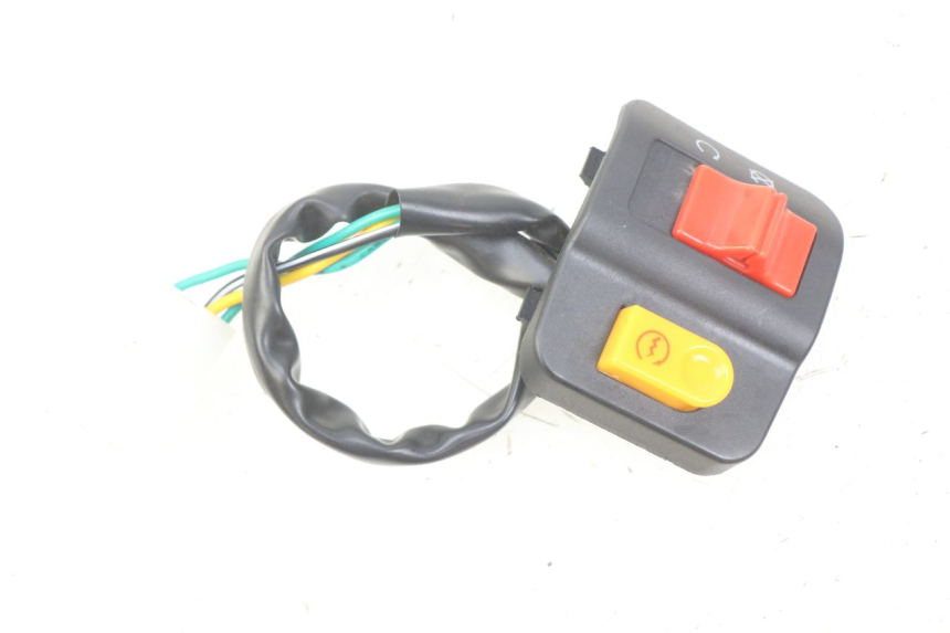 photo de RECHTER STUURSCHAKELAAR JM MOTORS SANTANA 50 (2014 - 2023) - Hoofdaanzicht