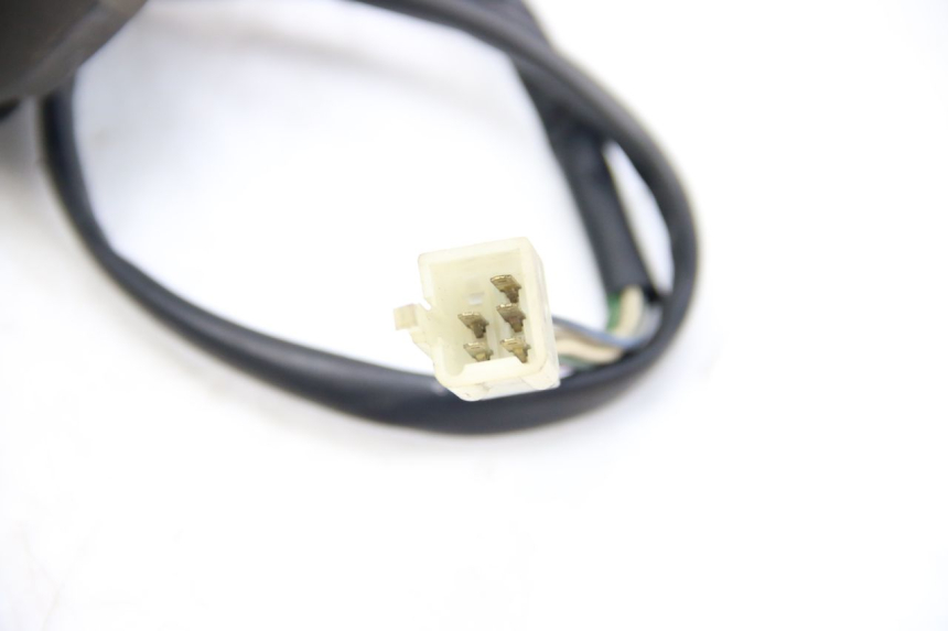 photo de RECHTER STUURSCHAKELAAR PEUGEOT SATELIS COMPRESSOR K15 125 (2006 - 2009) - Overzicht