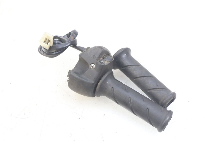 photo de RECHTER STUURSCHAKELAAR PEUGEOT SATELIS 125 (2010 - 2012) - Andere kijkhoek