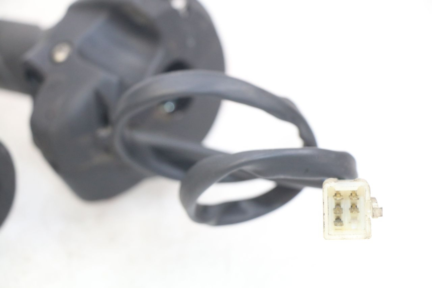 photo de RECHTER STUURSCHAKELAAR PEUGEOT SATELIS 125 (2010 - 2012) - Andere kijkhoek