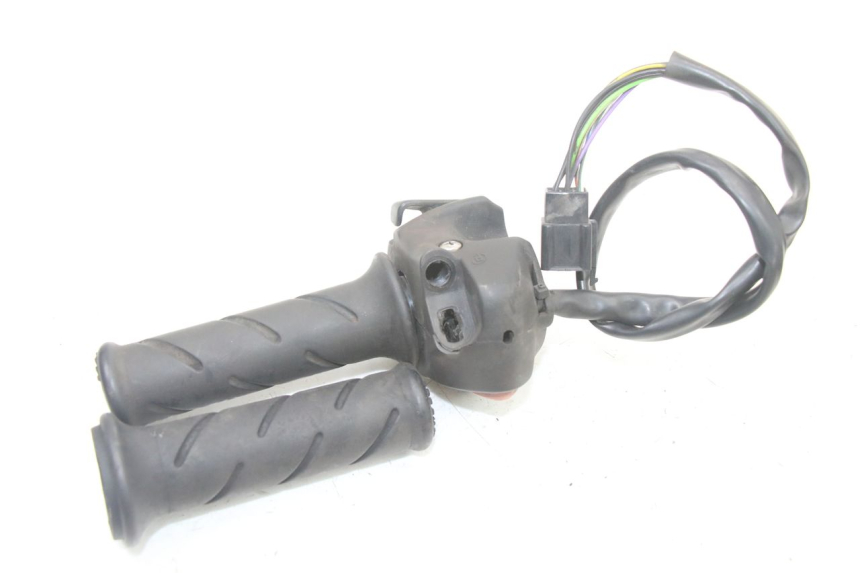 photo de RECHTER STUURSCHAKELAAR PEUGEOT SATELIS 125 (2013 - 2018) - Technische close-up