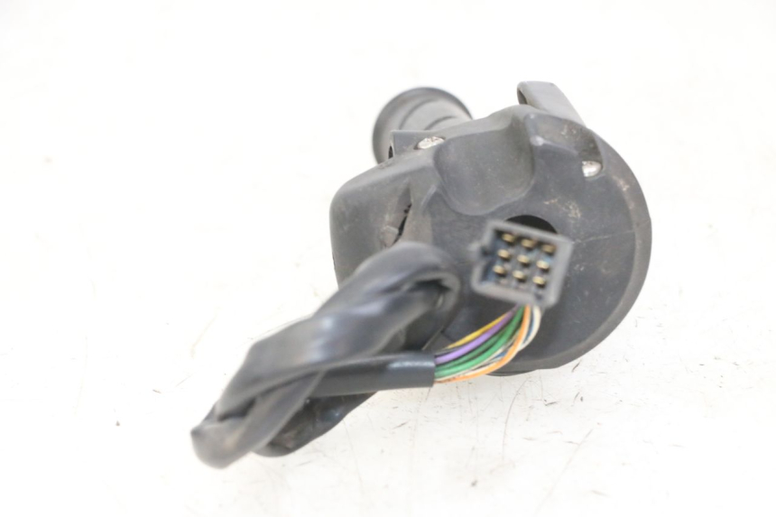 photo de RECHTER STUURSCHAKELAAR PEUGEOT SATELIS 125 (2013 - 2018) - Andere kijkhoek