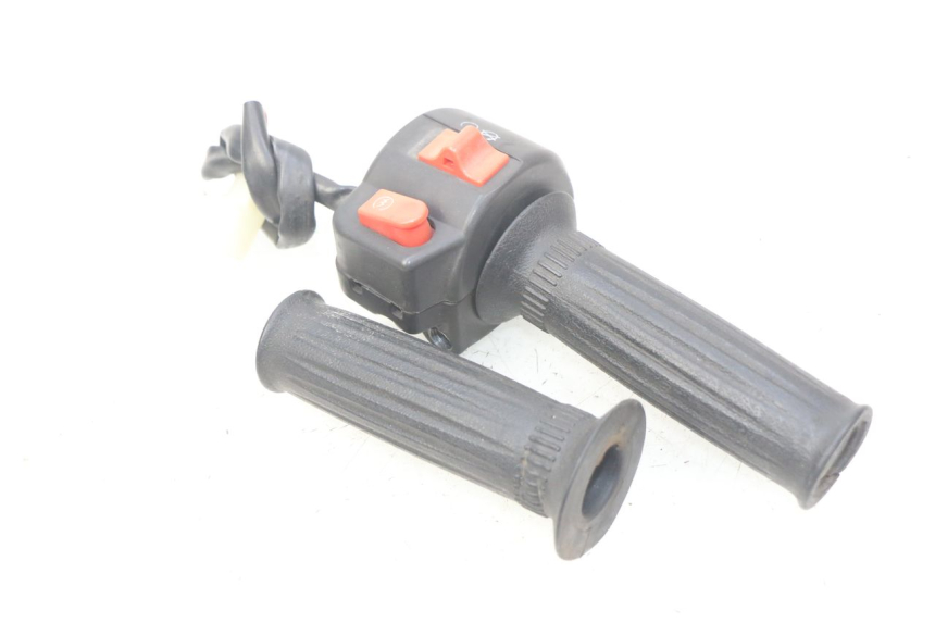 photo de RECHTER STUURSCHAKELAAR JM MOTORS SC 4T 50 (2012 - 2017) - Detail van het onderdeel